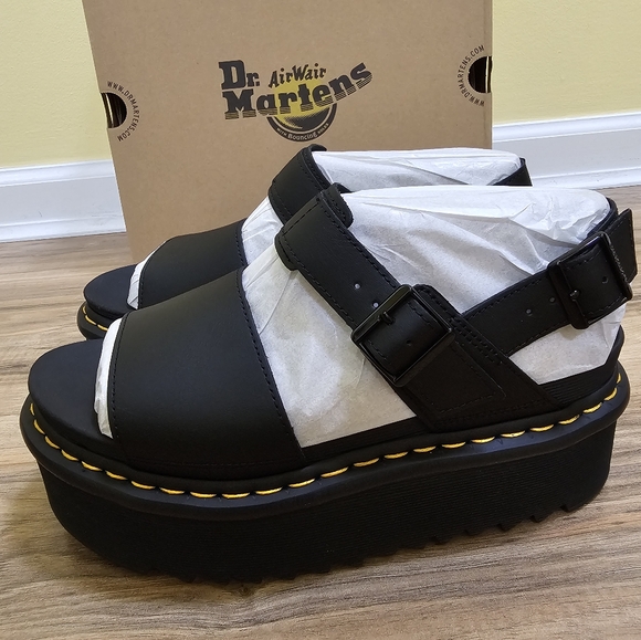 Dr. Martens VOSS WOMEN'S LEATHER STRAP PLATFORM SANDALS, size US 10 - Picture 3 of 11